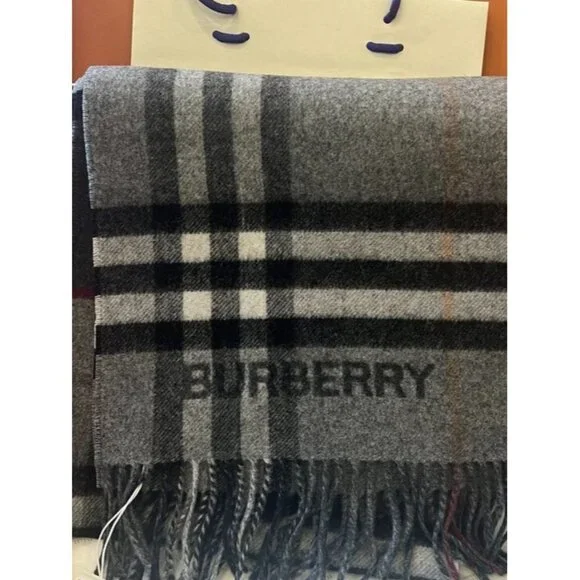 Grey-Black Check Cashmere-Blend Scarf - Picture 2 of 3